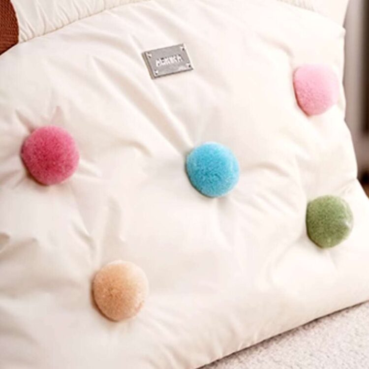 ArkikaPompomCatCarrierh.jpg ArkikaPompomCatCarrierh.jpg