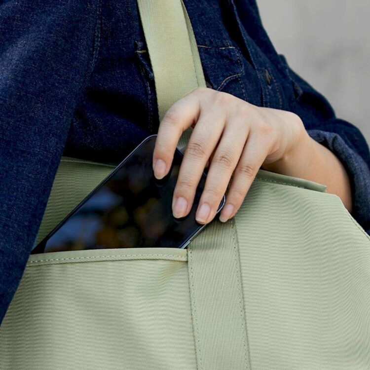 KittyYoYoCatCarrierf.jpg KittyYoYoCatCarrierf.jpg