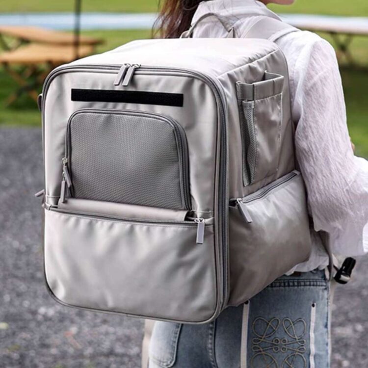 PurrPalaceExpandableCatBackpacksilver.jpg PurrPalaceExpandableCatBackpacksilver.jpg